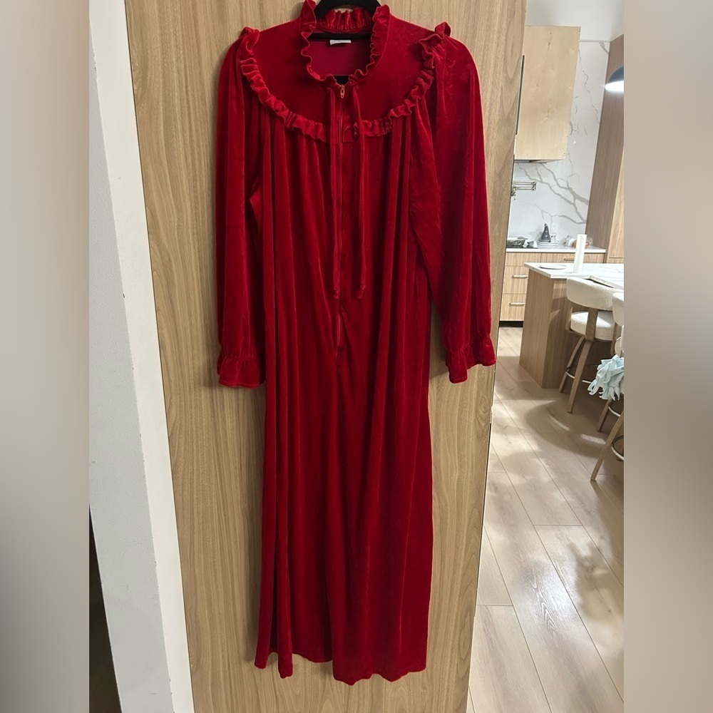 Vintage 80s JC Penney Medium Robe Long Red Velour 1/2 Zip Stretch Gown Robe